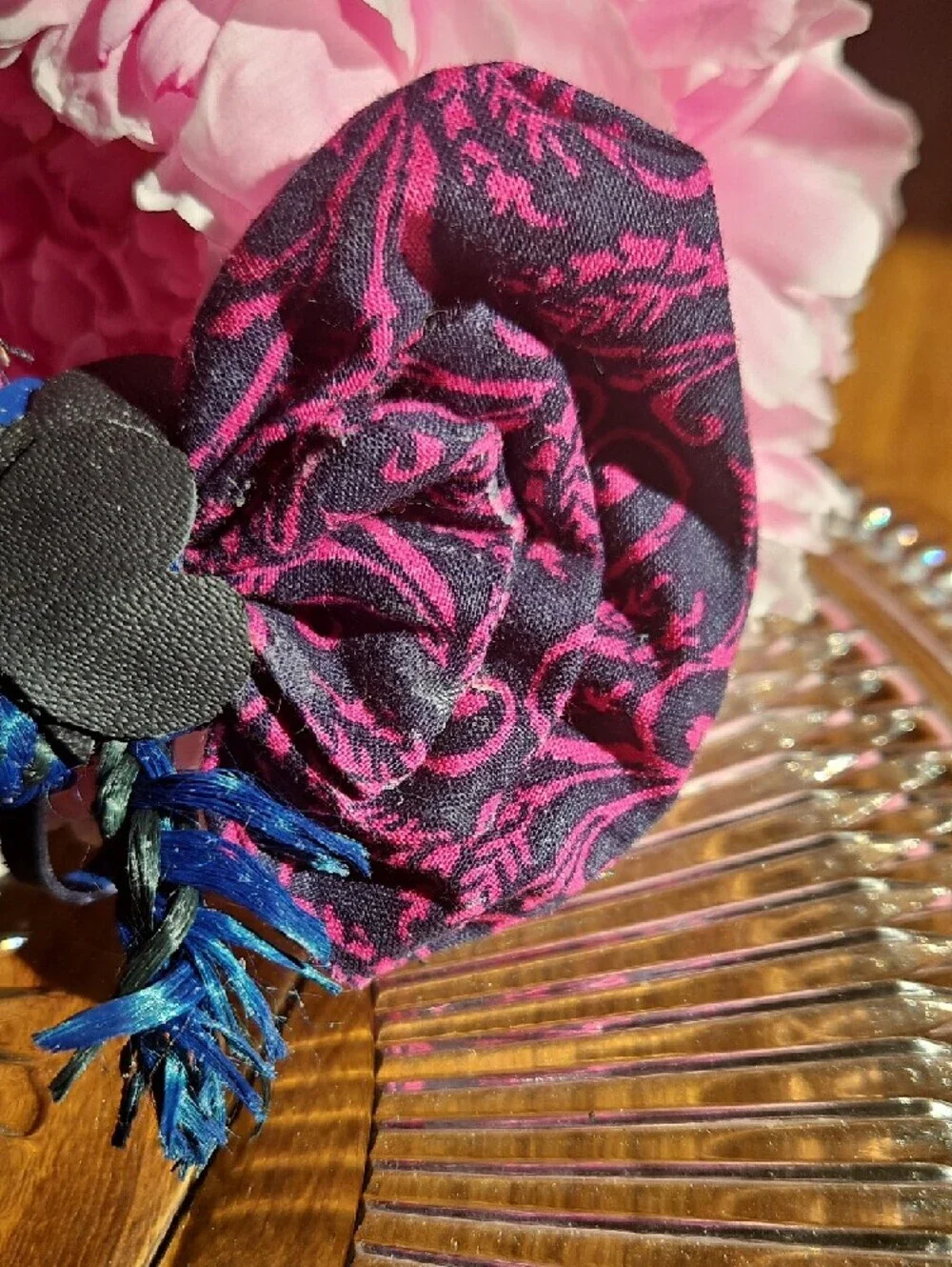 Hand Crafted Dog Collar Bow Tie Paisley Navy&Pink Black Leather Hearts NEW